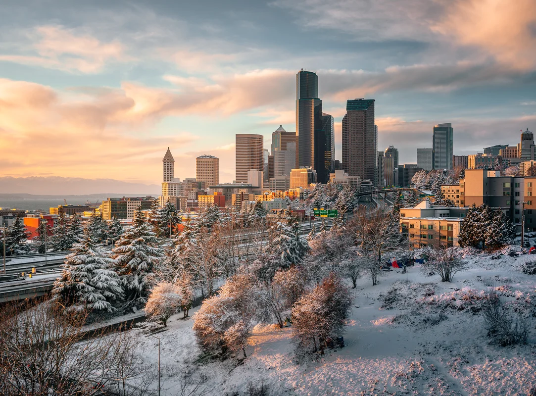 Seattle winter golden hour in Feb 2019