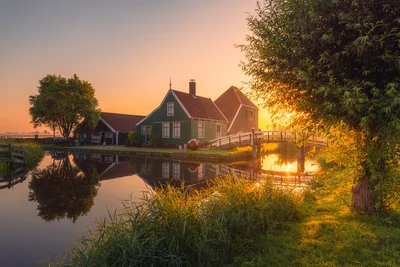 Zaanse Schans Awakening