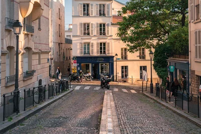 Montmartre street view