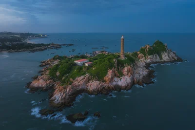 Ke Ga Lighthouse at Twilight