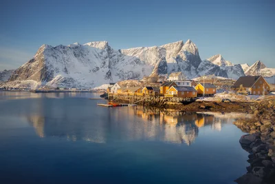 Sakrisøy Winter Reflections