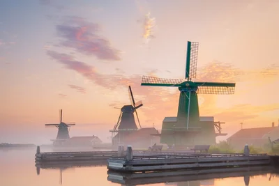 Zaanse Schans Mist