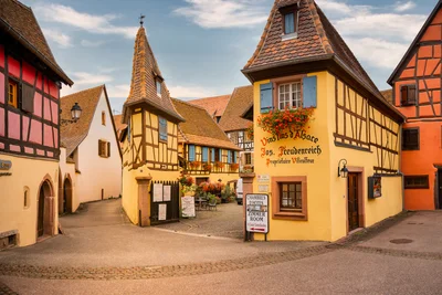 Eguisheim Crossroads