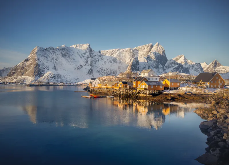 Sakrisøy Winter Reflections