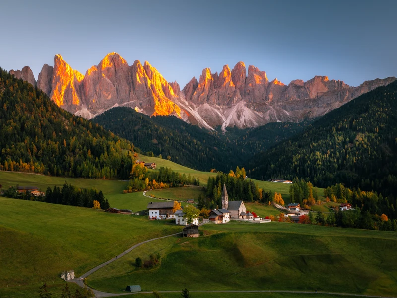 Val di Funes Alpenglow