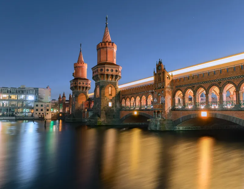 Oberbaum Crossing
